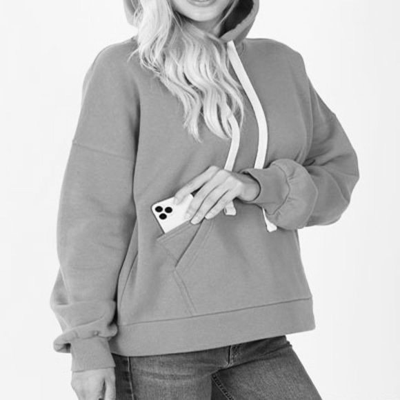 NWT Zenana Cell Phone Pocket Fleece Hoodie Sweatshirt, Black - Picture 2 of 5